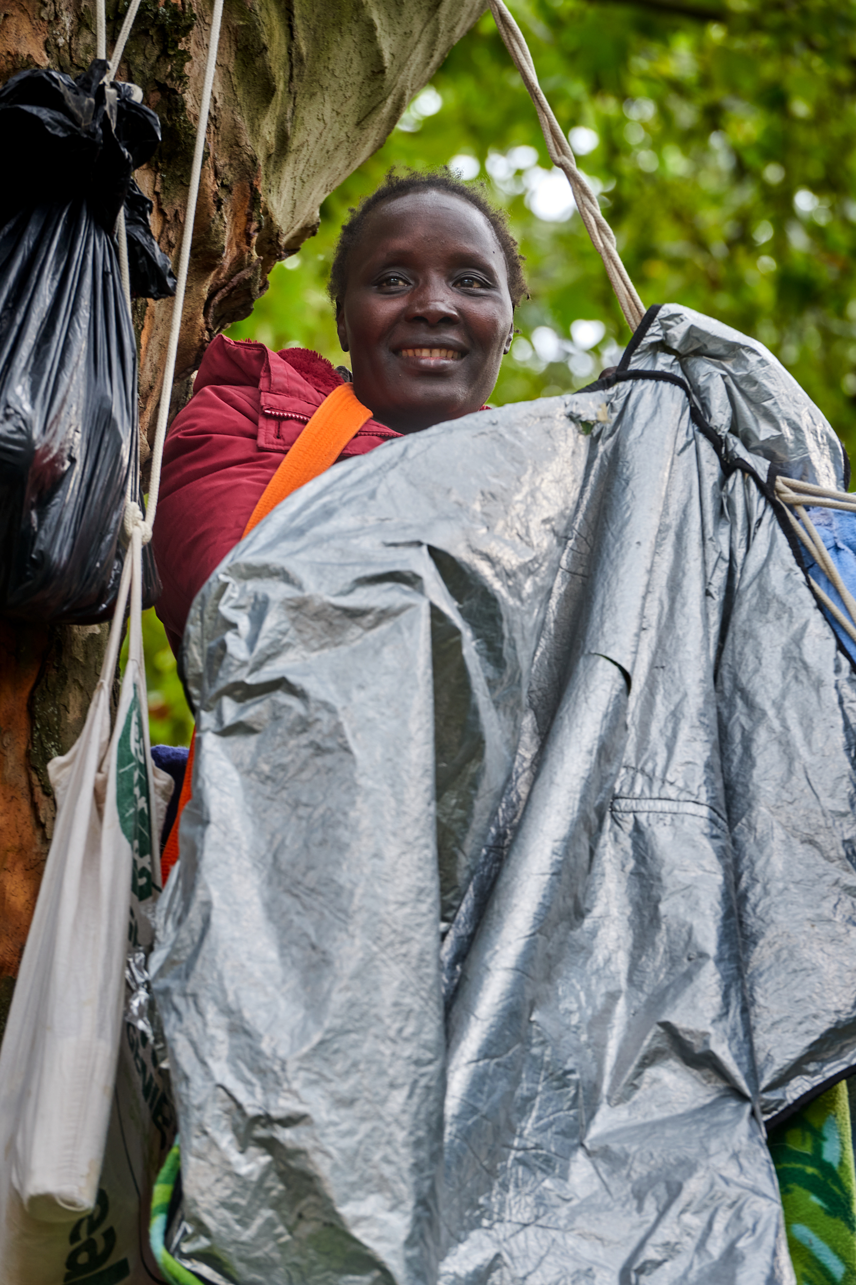 M20210828D_Womenonthetree0007